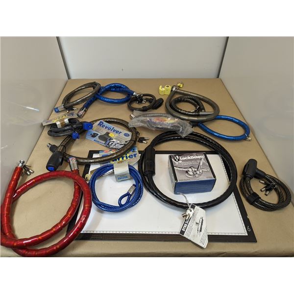 LOT DE 14 CADENAS ASST