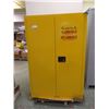 Image 1 : METAL STORAGE CABINET FLAMABLE * DENTS POSSIBLE