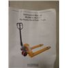 Image 3 : PALLET TRUCK KLETON 42"x20.5" FORK 5500LBS