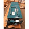 Image 1 : MOBILE HYDRAULIC SCISSOR LIFT TABLE MJ525 * DENTS POSSIBLE*