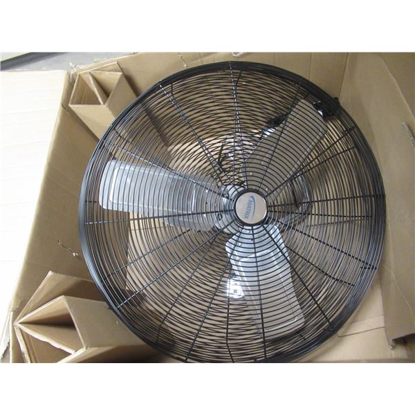 30" OSCILLATING WALL MOUNTING INDUSTRIAL FAN * DENT POSSIBLE*