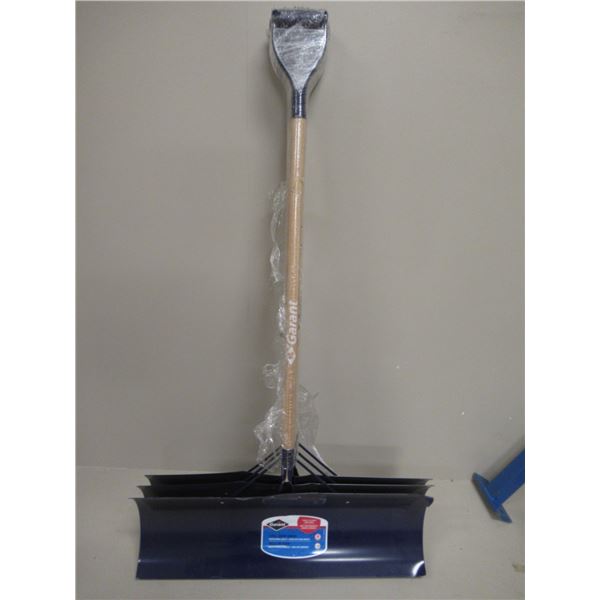 LOT: 3 SNOW SHOVEL * POSSIBLE DENTS