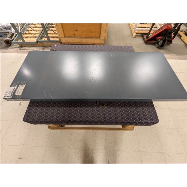 METAL SHELF 24"x60"