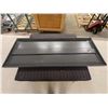 Image 2 : METAL SHELF 24"x60"