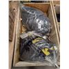 Image 1 : BAG OF 22.5L ENGINE OIL (UNIDENTIFIED GRADE)