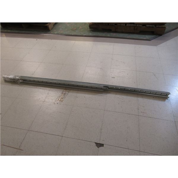 LOT: 6pcs STEEL SIGN POSTS ASST.