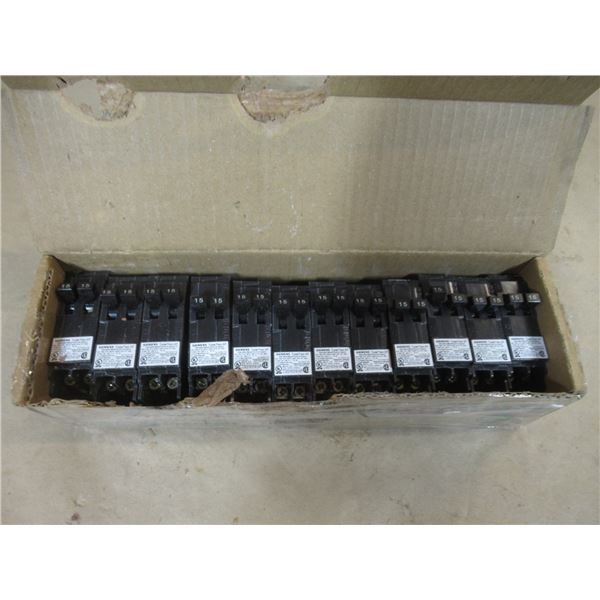 LOT: 12 DUAL 15 AMP BREAKER