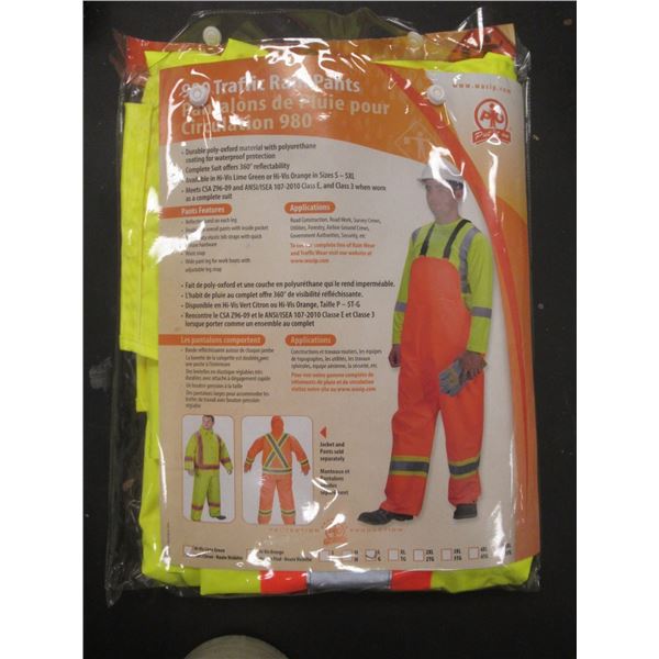 LOT: 10 TRAFFIC RAIN PANTS LIME GREEN LARGE