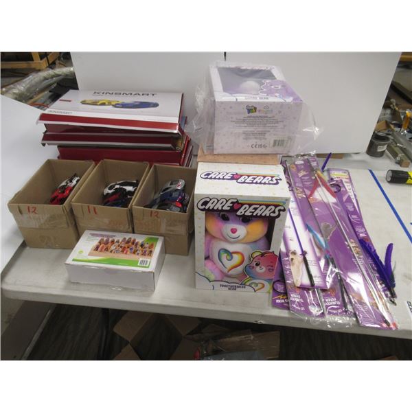 LOT: TOYS ASST