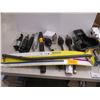 Image 1 : LOT: 12 AUTOMOTIVE PARTS ASST