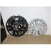 Image 2 : LOT: 8 HUBCAPS