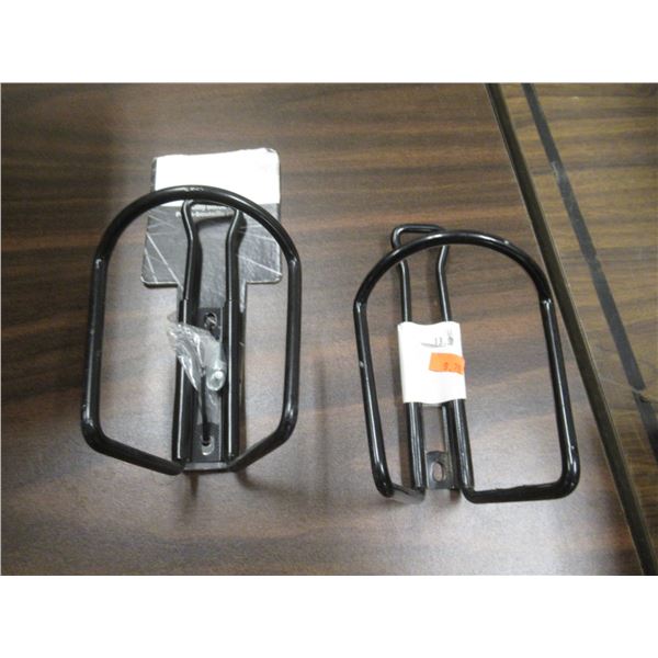 LOT: 18 WATER BOTTLE HOLDERS
