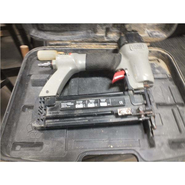 Porter Cable Brad Nailer