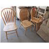 Image 1 : 4 Wooden Chairs