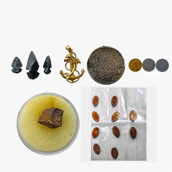 Miscellaneous , 5.5g 14k Gold Pendant