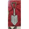 Image 3 : FOLDING ARMY SHOVEL