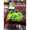 Image 10 : 23 PACKS OF LIME GREEN AND BLACK RUBBER WORM BAIT