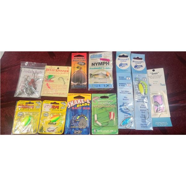 11 MIXED WORM HARNESS' WALLEYE, MINNOW RIGS, SHAKE-E-BLADE BAIT RIG, LEADER AND FOUR SPORT CASTERS