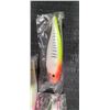 Image 4 : THREE 6" DOUBLE TREBLE HOOK DIVING LURES - WEIGHTED TO HELP MIMIC SWIM PATTERNS OF PREY - PLEASE SEE