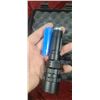 Image 10 : LED TATICAL FLASHLIGHT WITH GUN MOUNT