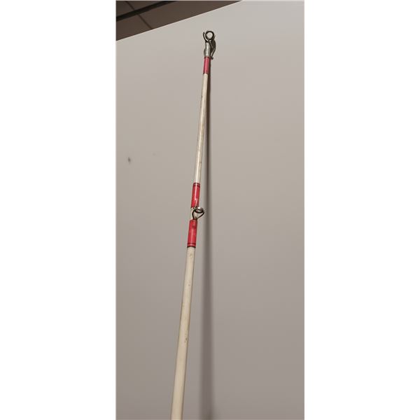 BOTTOM FISH ROD -CAN'T BE SHIPPED - TOO LONG