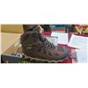 Image 2 : SIZE 11.5 THOROGOOD 6" CROSSTREX 400G WIDE