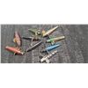 Image 1 : TEN VINTAGE 2 1/2" LURES AND HOOKS