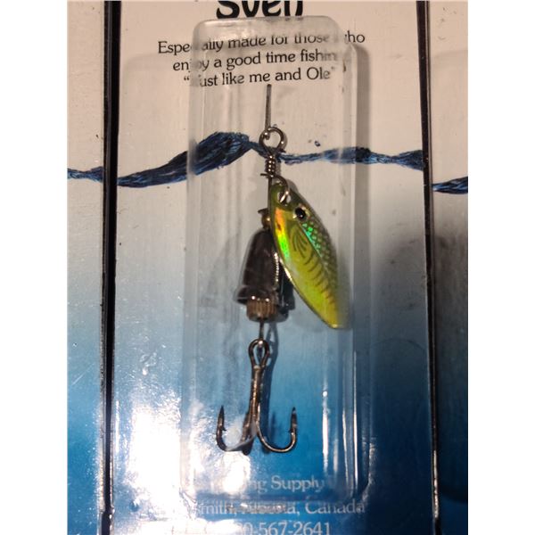 TEN GREEN/YELLOW SILVER TREBLE HOOK SPINNER LURES