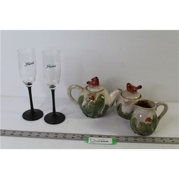 Pottery Style Tea Pot w/ Creamer & Sugar Dish - (2) Glasses w/Black Stems (Friexenet)