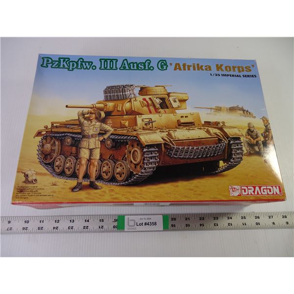 1:35 PzKpfw.II Ausf.G "Afrika Korps" (unopened)