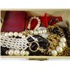 Image 4 : Small Jewelry Box (with key) and assorted costume jewelry