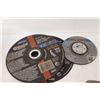Image 6 : Assorted Circular Saw Blades and grinding Discs, 5" 24 Grit Steel Sanding Discs