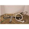 Image 1 : *Tri5 Vacuum w/ Powerbrush- (powers on)