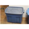 Image 4 : *(2) Rubbermaid Roughneck Plastic Totes 22'' x 17''