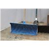 Image 3 : *(2) Snow Shovels, Spade, and Manual Lawn Edger