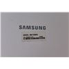 Image 3 : Samsung Tablet - 16GB - 8" Screen - Powers On, as is