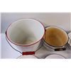 Image 4 : (6) Enamel Pots & Plates - Assorted Sizes