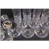 Image 3 : (10) Plastic Glasses, (4) Glass Glasses, Battery Operated Flickering Light (Works)