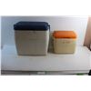 Image 1 : (2) Coleman Coolers 16'' x 15'' & 10'' x 11''