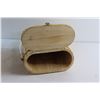 Image 7 : Wine Storage Wooden Box and Clothespin Wagon Decoration
