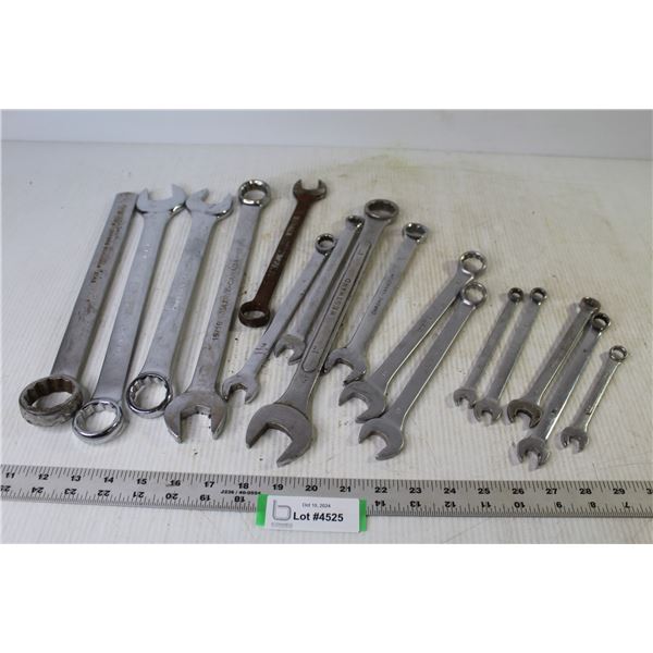 (16) Metric & Standard Wrenches