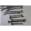 Image 2 : (16) Metric & Standard Wrenches
