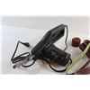 Image 7 : Black & Decker Powerfile - As Is and Sanding Paper Strips