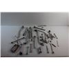 Image 9 : Ratchet Wrenches, Multi Tool and Assorted Sockets