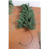 Image 6 : * 82" Artificial Christmas Tree