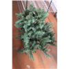 Image 7 : * 82" Artificial Christmas Tree