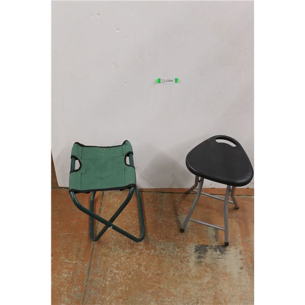(2) Folding Stools