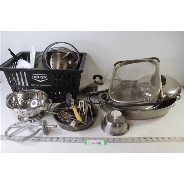 Oval Pan w/Handles - Assorted Strainers & Lids - COOP Plastic Basket - Wire Rinse Basket