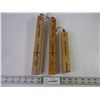 Image 1 : (2) Floating Fishing Knives and (1) Extra Holder