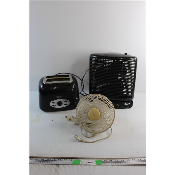 Windemere & Homestyle's Fans and Betty Crocker Toaster - As Is